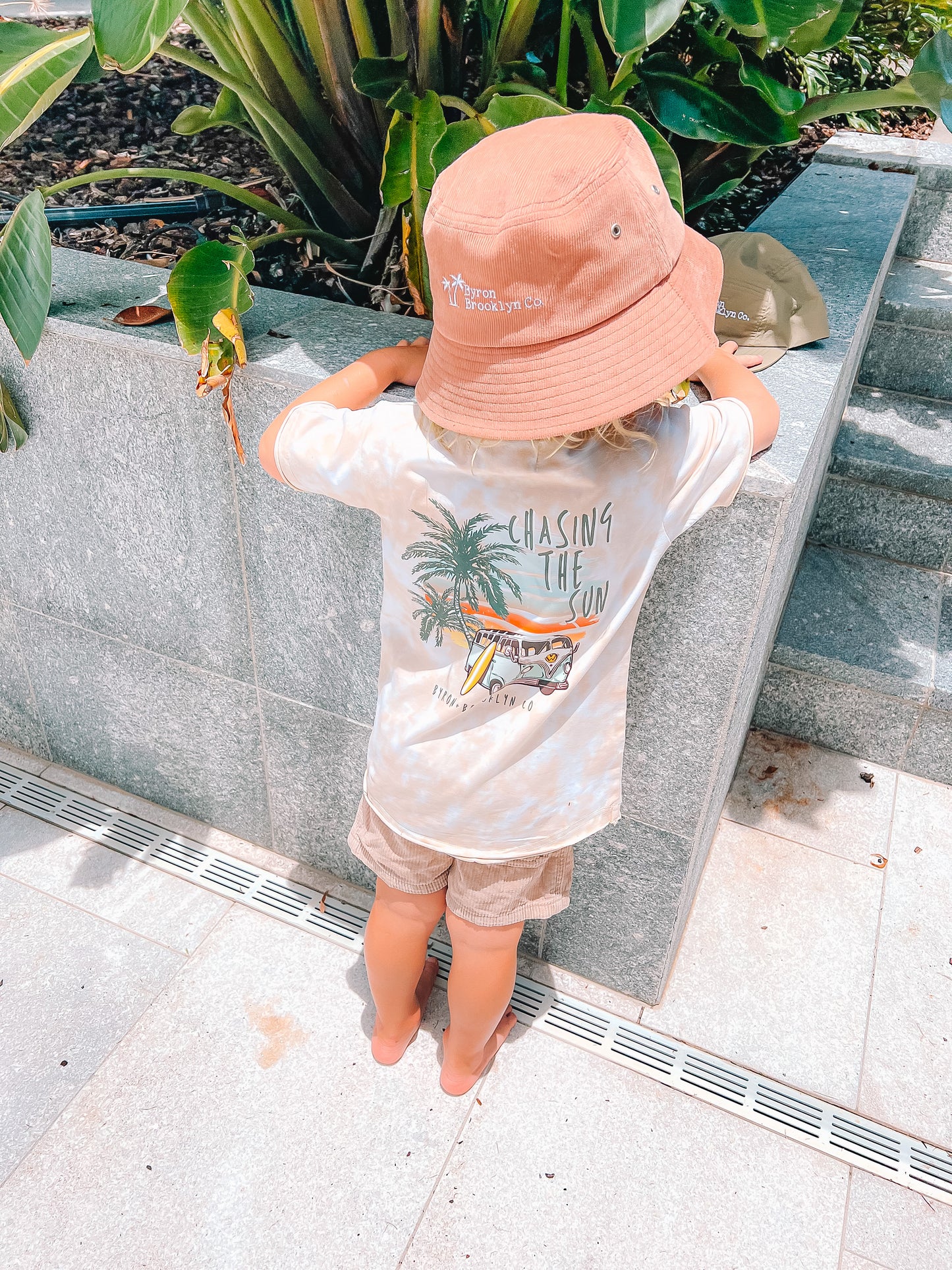 CORDUROY BUCKET HAT